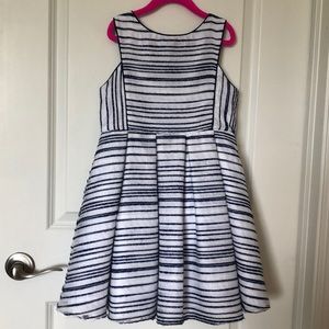 EUC PIPPA & JULIE Dress